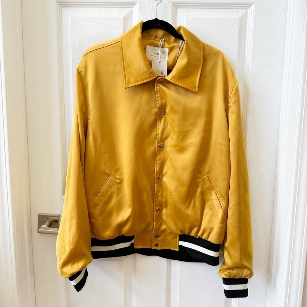 NEW WEIV Snap Button Satin Varsity Bomber Jacket Gold Black Size L - Picture 4 of 14